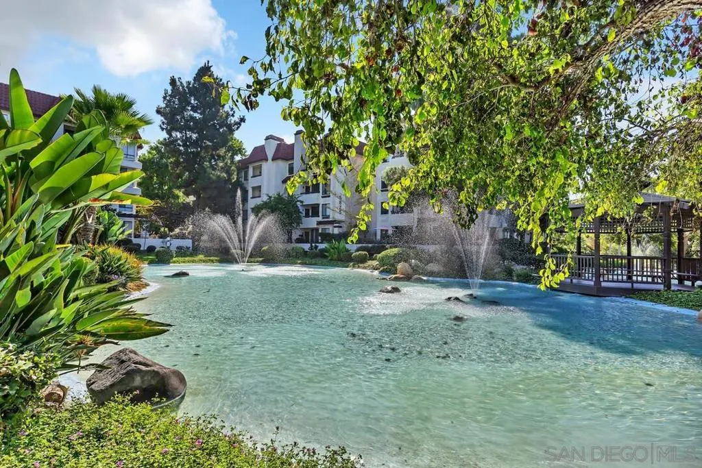 5745 Friars Rd. 104, San Diego, California 92110 home-pic-32